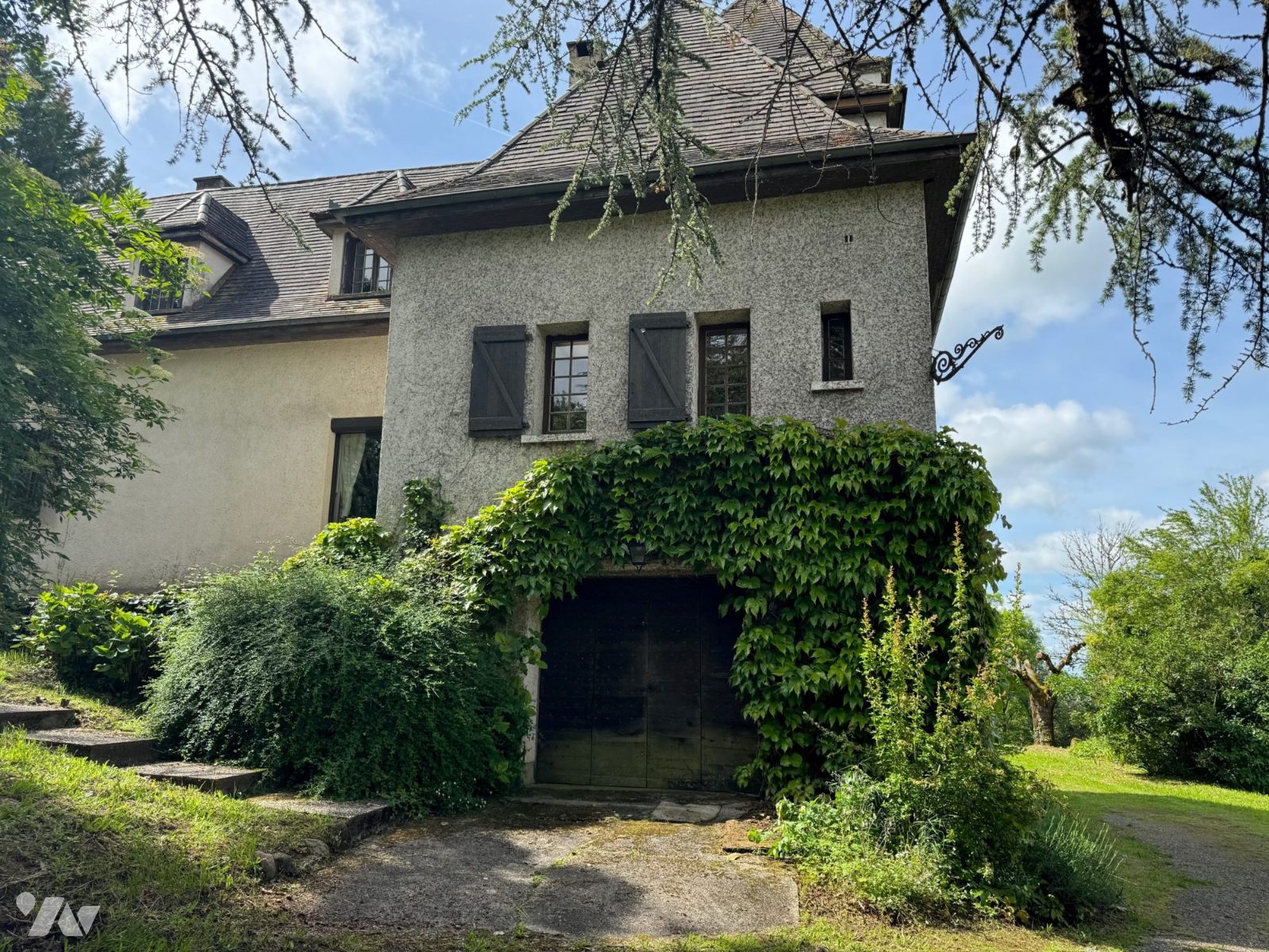 Maison 7 pièces 180 m² · à Camburat · 180 m² · 239 800 €