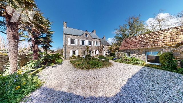 Maison 7 pièces 137 m² · à Flamanville · 137,3 m² · 320 000 €