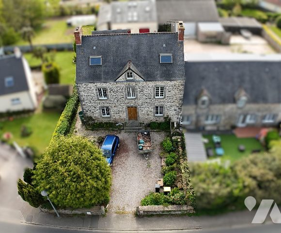 Maison 7 pièces 178 m² · à Pieux · 177,8 m² · 250 000 €