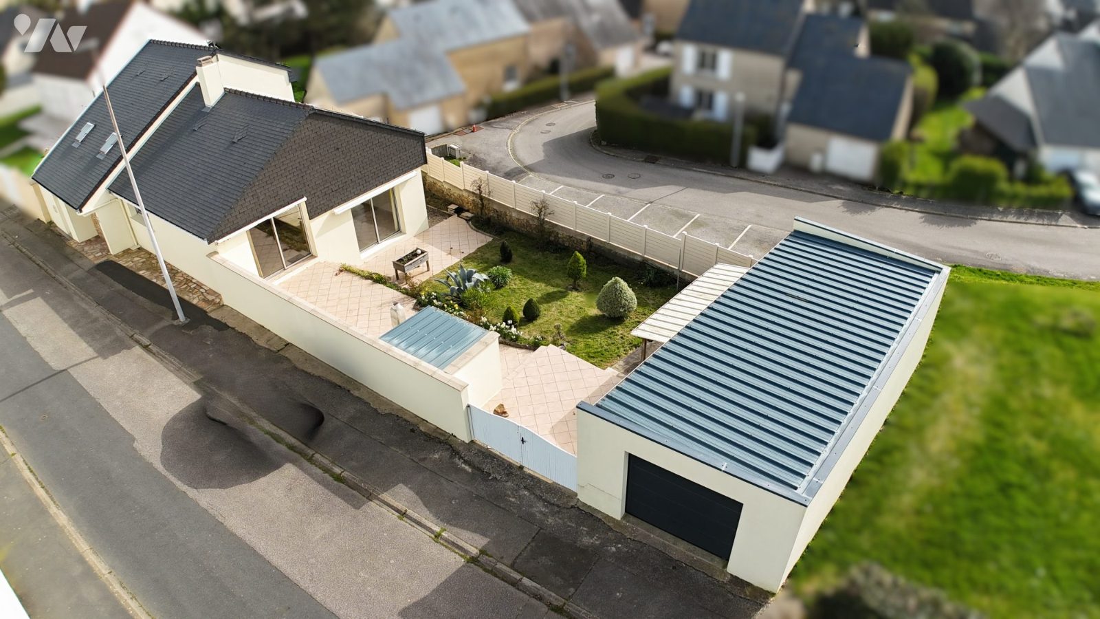 Maison 7 pièces 148 m² · à Pieux · 147,9 m² · 310 000 €