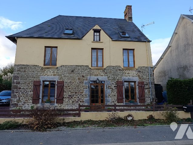 Maison 140m² — Saint-Martin-de-Cenilly