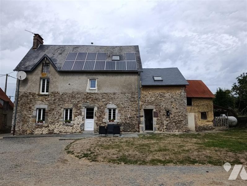 Maison 5 pièces 125 m² · à Saint-Denis-le-Vêtu · 125 m² · 180 000 €