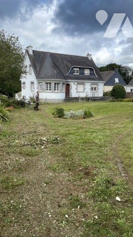 Maison 10 pièces 173 m² · à Elven · 172,5 m² · 700 000 €