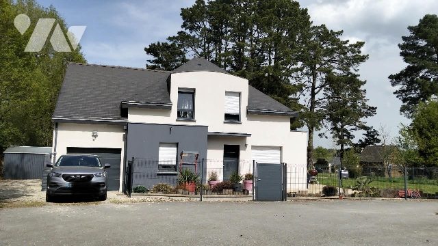 Maison 5 pièces 111 m² · à Elven · 110,6 m² · 365 000 €