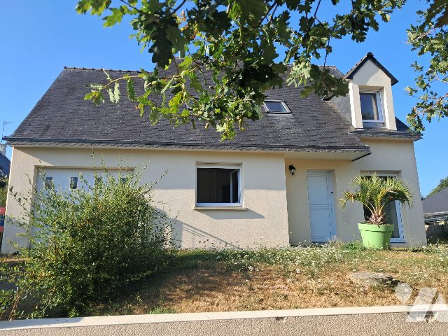 Maison 6 pièces 103 m² · à Elven · 103,3 m² · 285 000 €