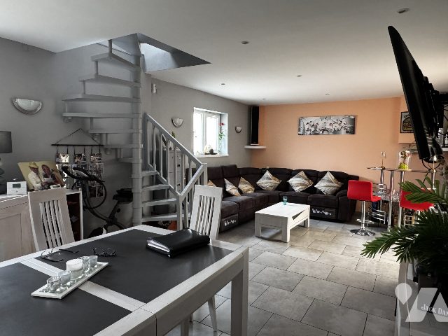 Maison 4 pièces 102 m² · à Lezennes · 102 m² · 50 000 €