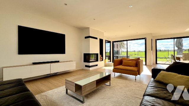 Vente - Maison / villa - MERIGNIES - 137 m² - 5 pièces - VM376-59028