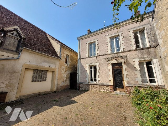 Maison 4 pièces 94 m² · à Rémalard en Perche · 94,4 m² · 148 400 €