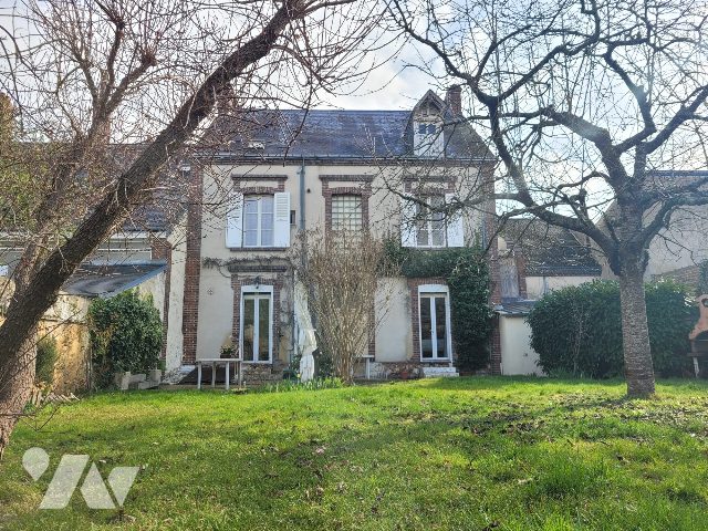 Maison 6 pièces 149 m² · à Nogent-le-Rotrou · 149,1 m² · 290 000 €