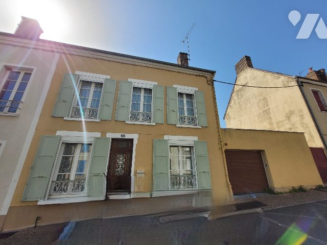 Maison 4 pièces 94 m² · à Rémalard en Perche · 94,1 m² · 74 200 €