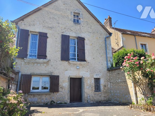 Maison 3 pièces 70 m² · à Mauves-sur-Huisne · 70,2 m² · 63 600 €