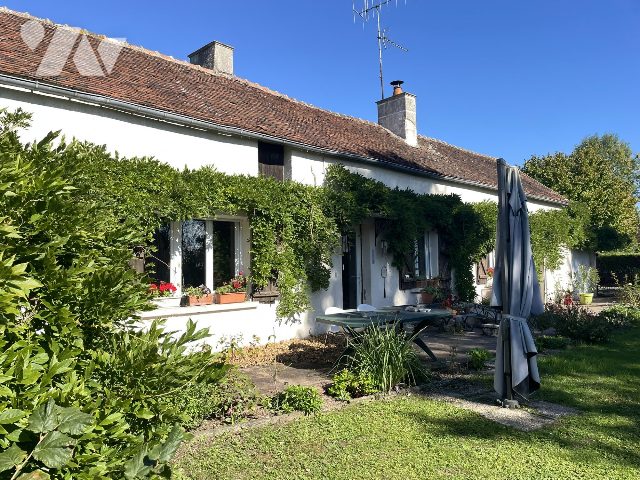 Maison 4 pièces 84 m² · à Mortagne-au-Perche · 83,8 m² · 110 000 €