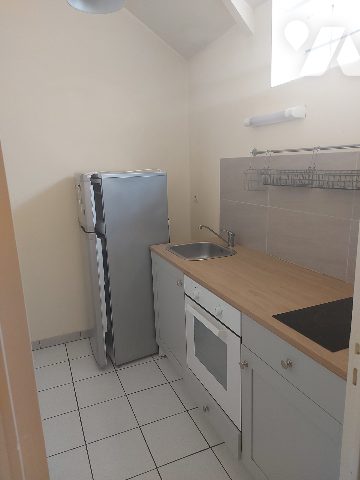 Appartement 1 pièce · à Mortagne-au-Perche · 371 €/mois