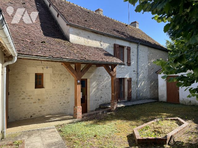 Maison 5 pièces 97 m² · à Mortagne-au-Perche · 96,6 m² · 85 000 €