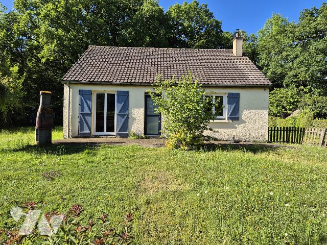 Maison 4 pièces 70 m² · à Mortagne-au-Perche · 70,4 m² · 100 000 €