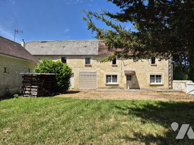 Maison 7 pièces 142 m² · à Mortagne-au-Perche · 142 m² · 130 000 €