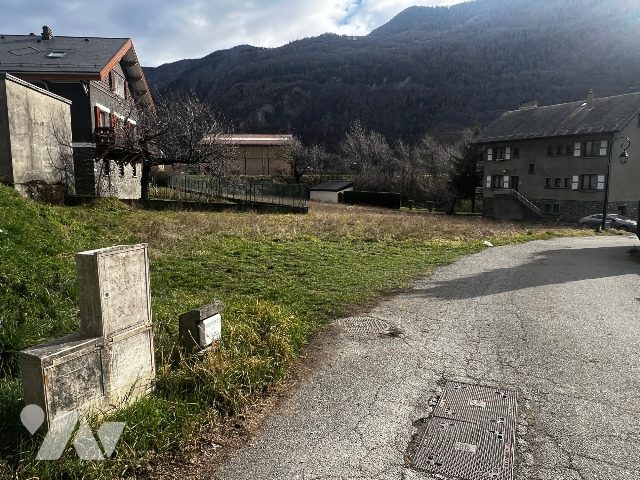 Terrain 1232 m² · à Saint-Julien-Mont-Denis · 1 232 m² · 82 544 €