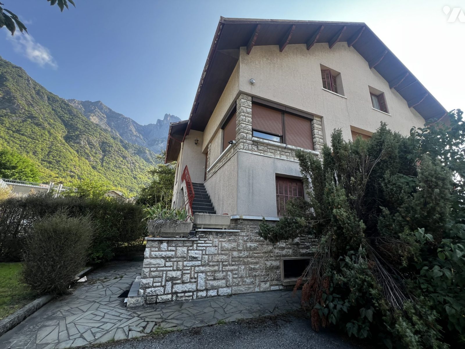 VENTE immeuble-ST JULIEN MONT DENIS (73)