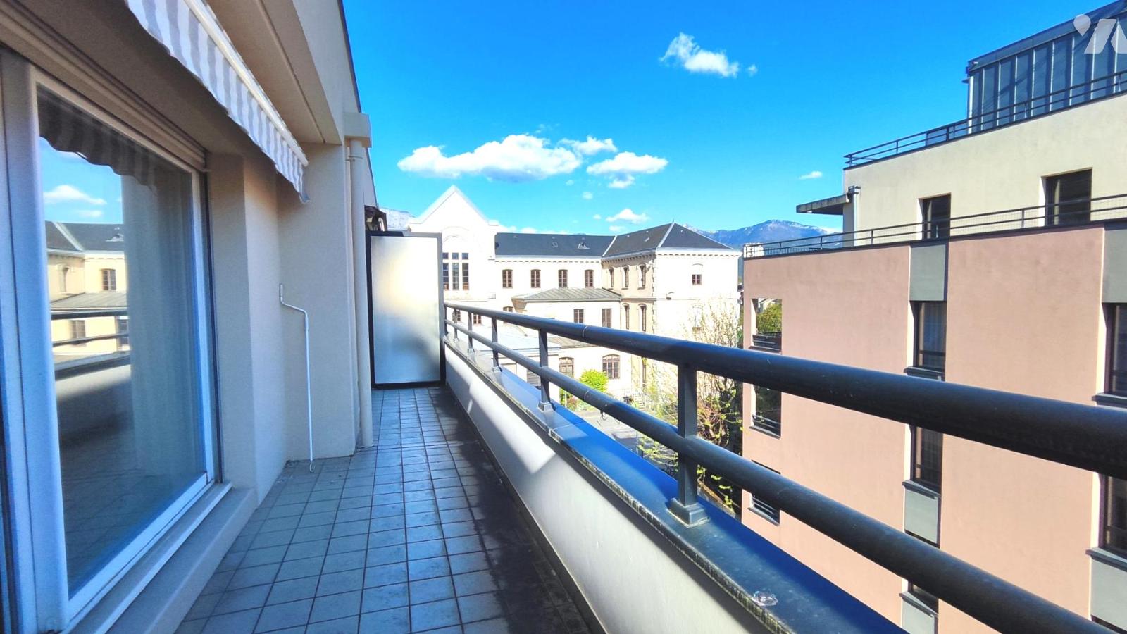 Appartement 3 pièces 86 m² · à Chambéry · 85,8 m² · 315 000 €