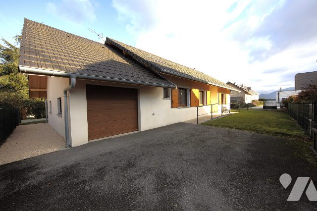 Maison 4 pièces 106 m² · à Porte-de-Savoie · 106 m² · 385 000 €