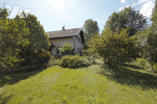 Maison 5 pièces 110 m² · à Porte-de-Savoie · 110 m² · 440 000 €