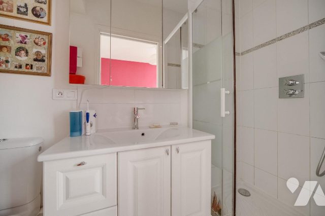 Appartement a louer paris-6e-arrondissement - 5 pièce(s) - 91.7 m2 - Surfyn