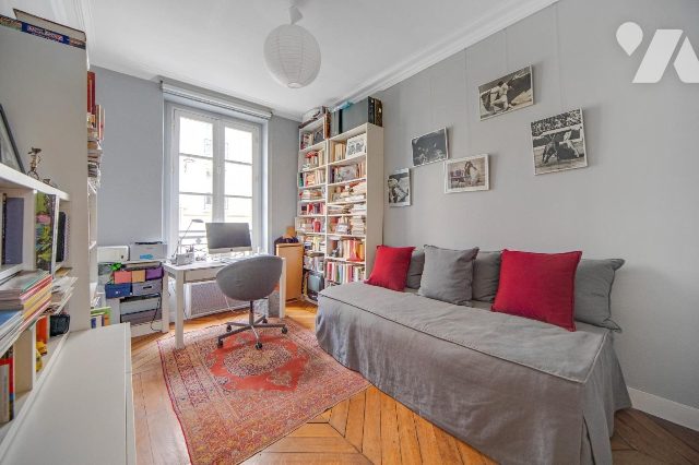 Appartement a louer paris-6e-arrondissement - 5 pièce(s) - 91.7 m2 - Surfyn