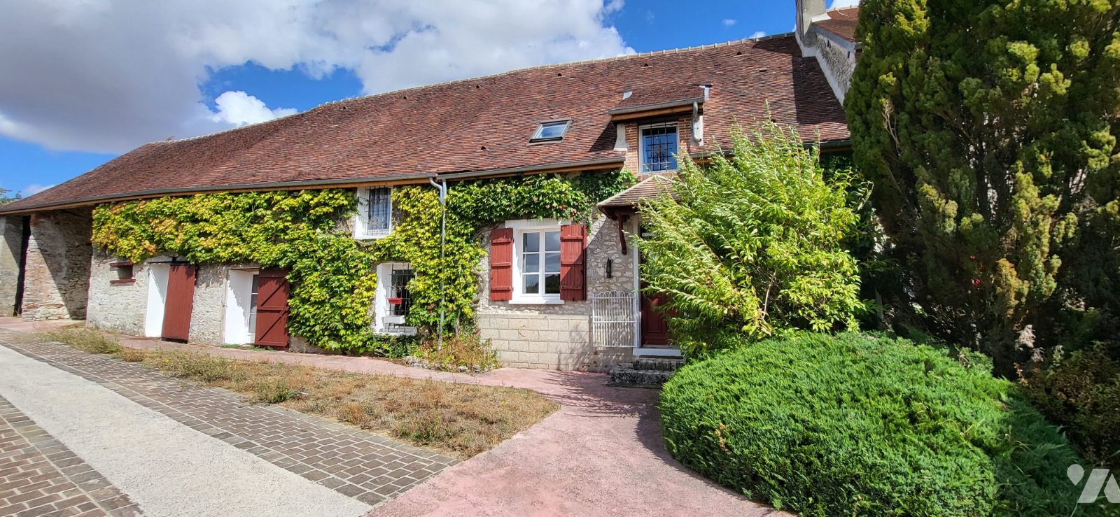 Maison 180m² — Sancy-lès-Provins