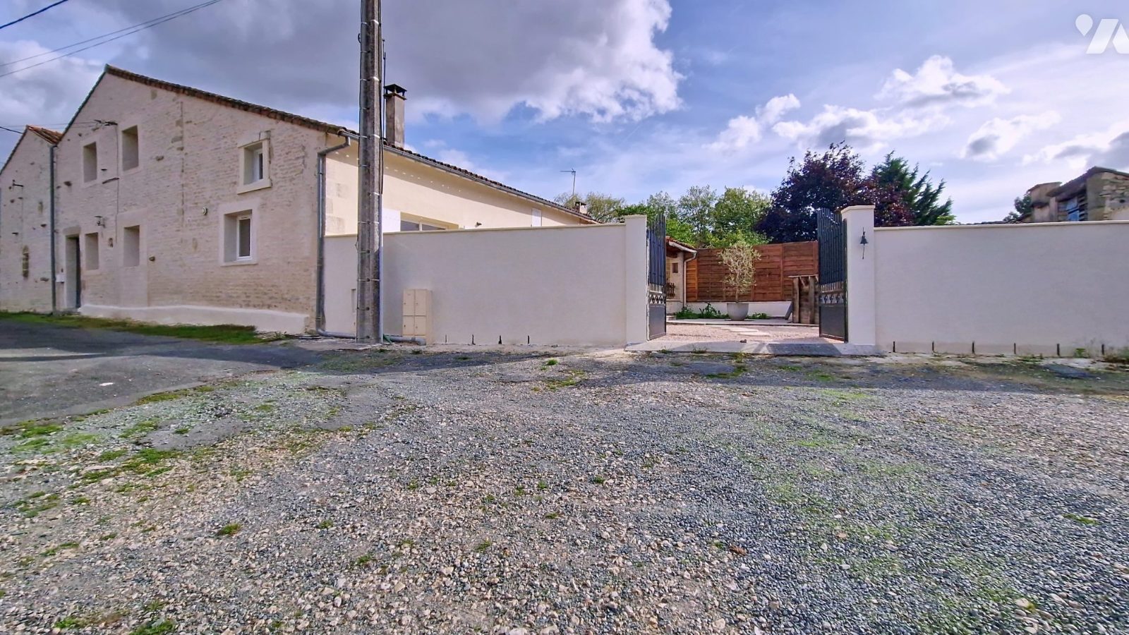 VENTE maison-ST MARTIN DE BERNEGOUE (79)