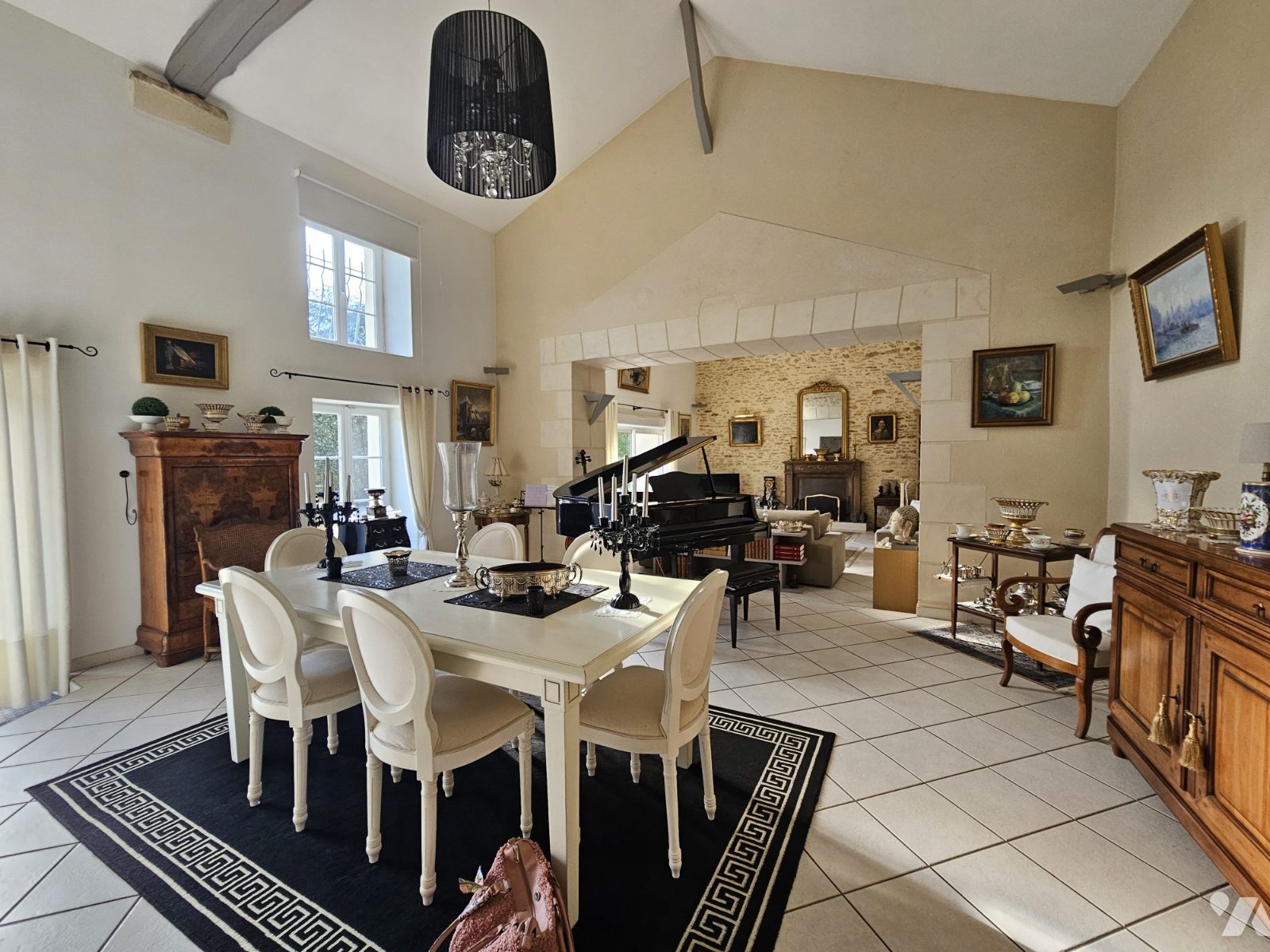 VENTE maison-ST JOUIN DE MARNES (79)