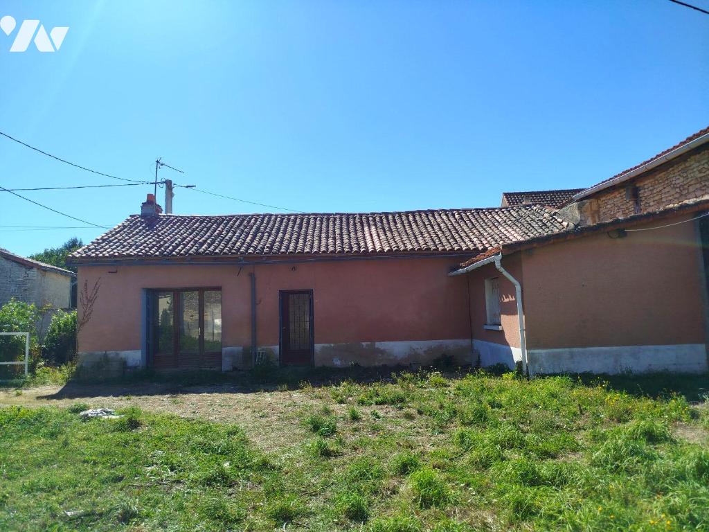 Maison 5 pièces 70 m² · à Val-de-Comporté · 70 m² · 30 000 €