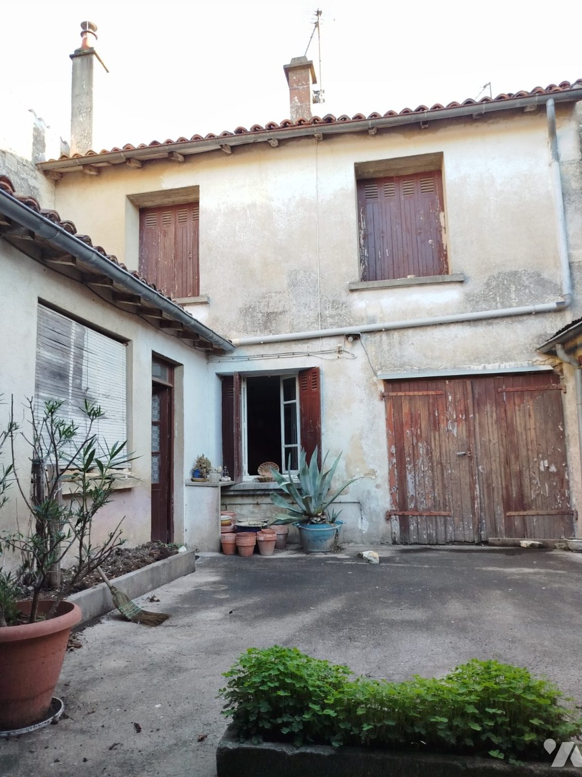 Maison 7 pièces 100 m² · à Chef-Boutonne · 100 m² · 64 200 €