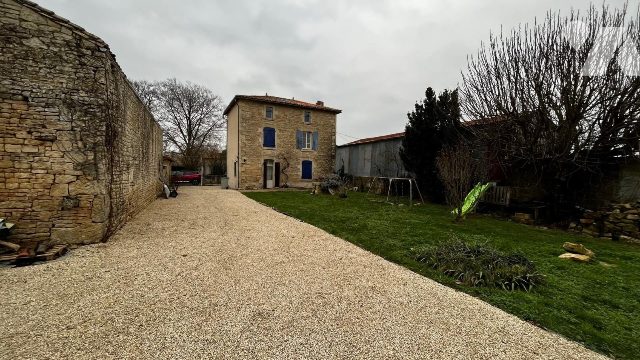 Vente Maison / villa CELLES SUR BELLE