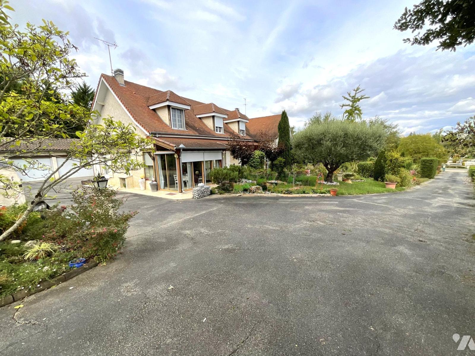 VENTE maison-BEAUMONT DE LOMAGNE (82)