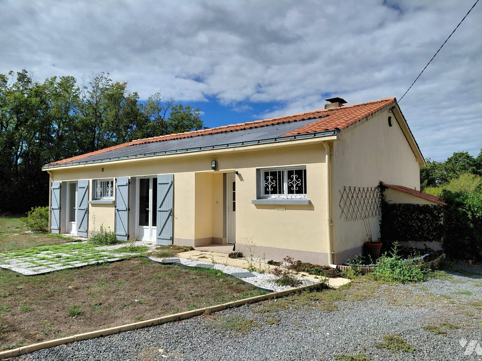Maison 4 pièces 114 m² · à Châteauneuf · 114 m² · 240 000 €