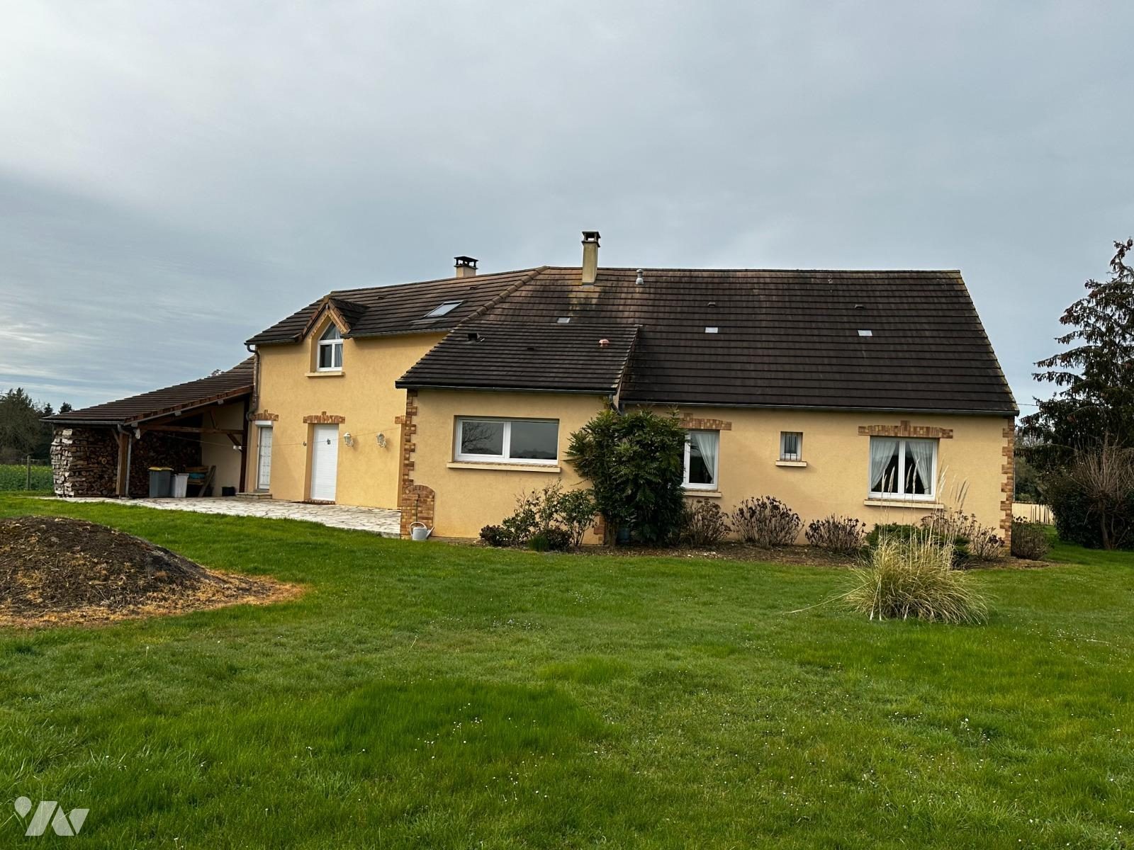 Maison 187m² — Verlin