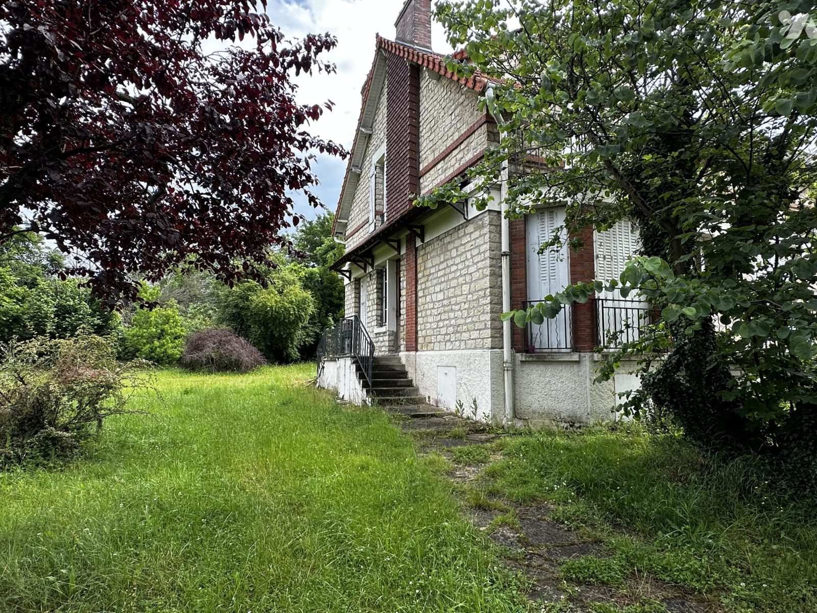 Maison 5 pièces 152 m² · à Villeneuve-sur-Yonne · 152 m² · 152 000 €