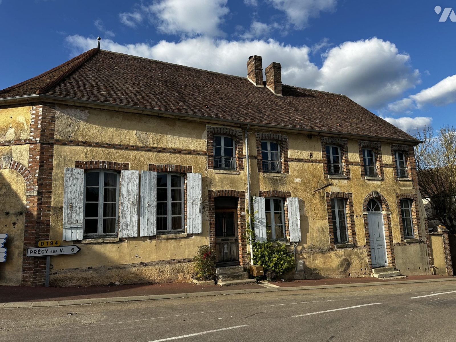 Maison 218m² — Cudot