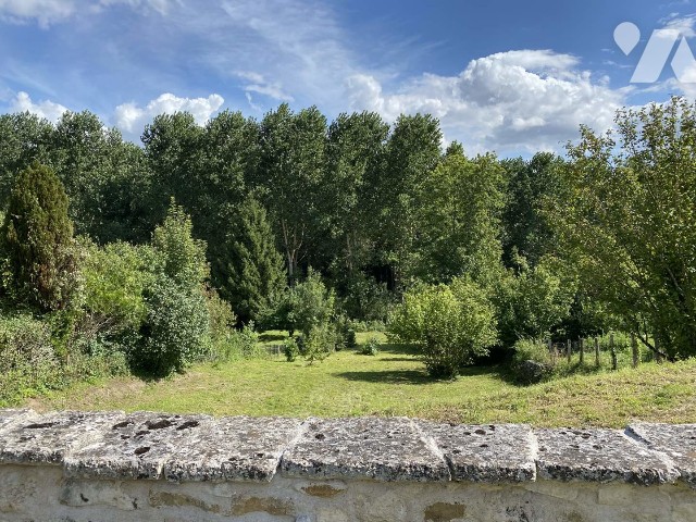 Terrain 1033 m² · à La Ferté-Milon · 1 033 m² · 44 000 €