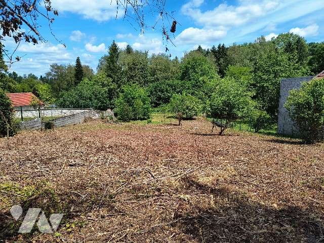 Terrain 911 m² · à La Ferté-Milon · 911 m² · 75 000 €