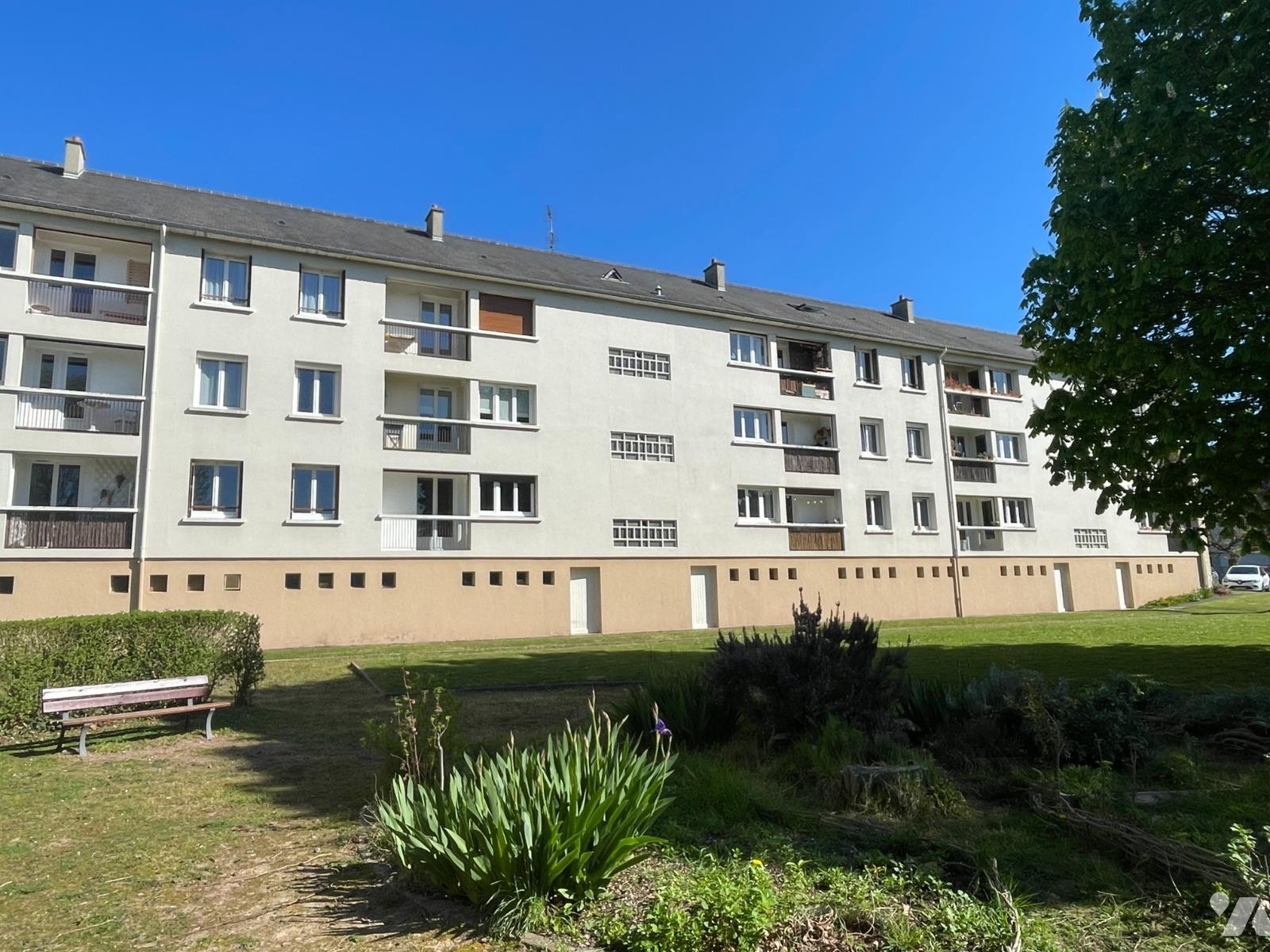Appartement 6 pièces 93 m² · à Caen · 93 m² · 220 000 €