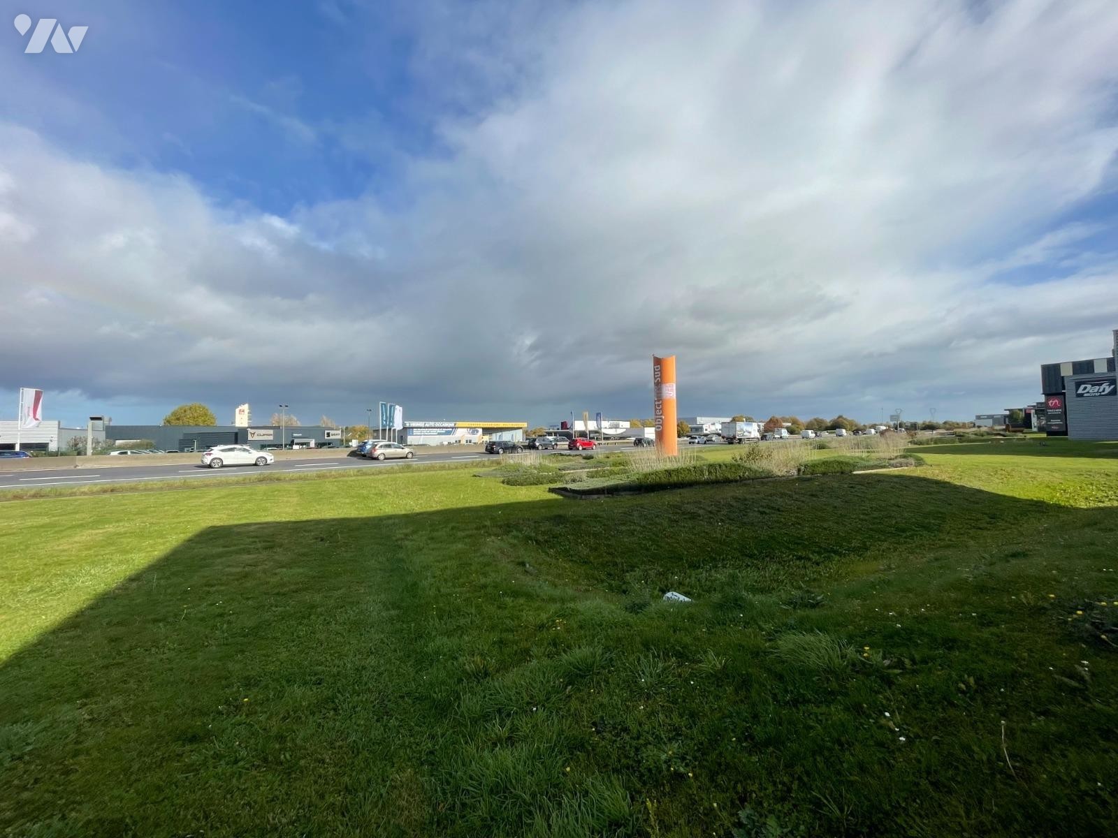 Lac 737 m² Ifs · 737 m² · 1 300 000 €