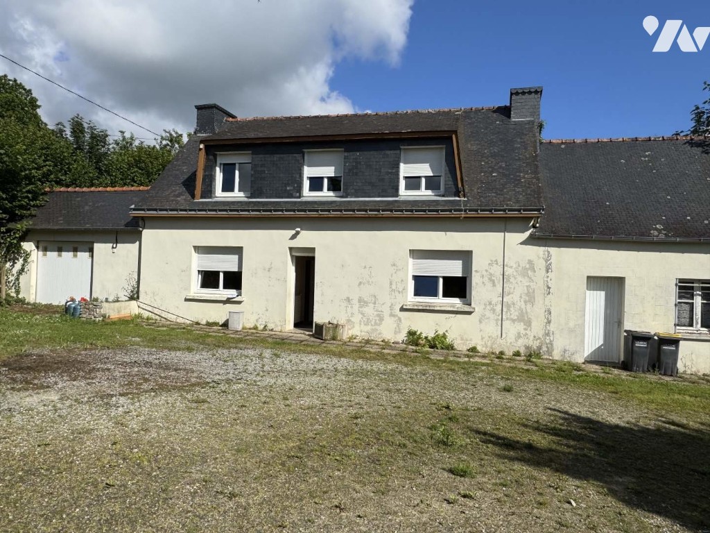 Maison 4 pièces 94 m² · au Quillio · 94 m² · 80 000 €