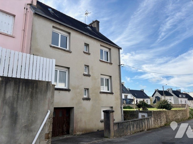 Maison 6 pièces 105 m² · à Quimper · 105,3 m² · 180 000 €