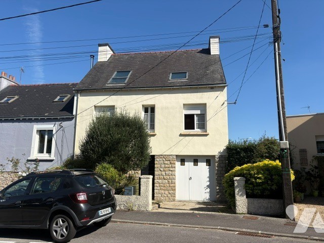 Maison 6 pièces 135 m² · à Quimper · 135,3 m² · 250 000 €
