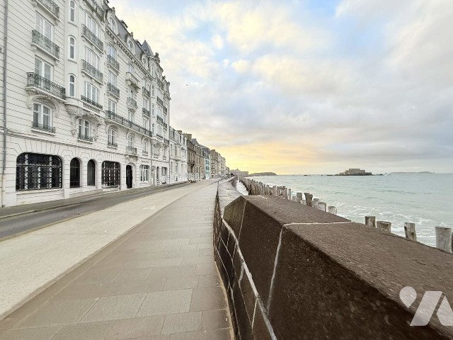 Appartement 5 pièces 121 m² · à Saint-Malo · 121,2 m² · 870 000 €