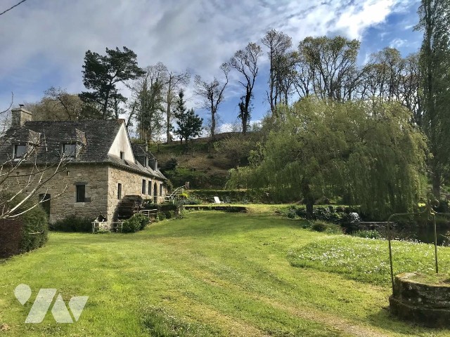 Maison 133m² — Plouzélambre