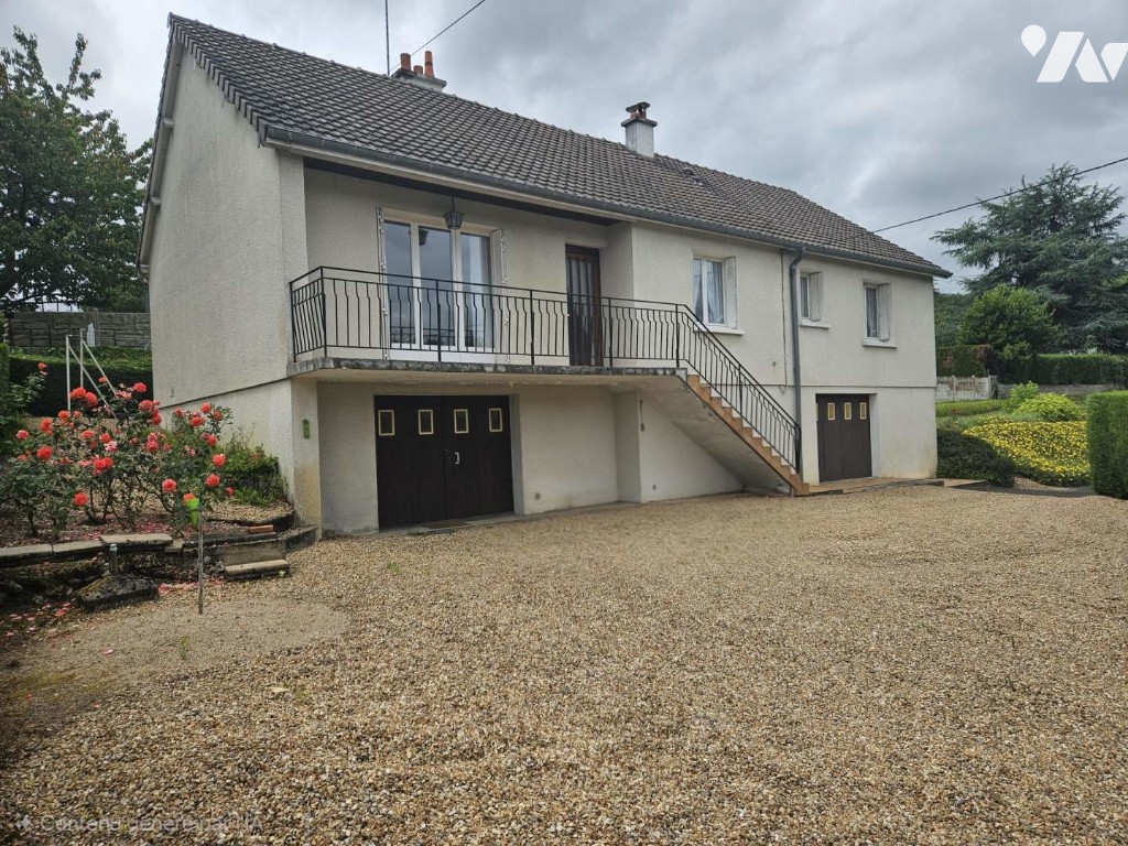 Maison 5 pièces 98 m² · à Vouvray · 98 m² · 215 000 €