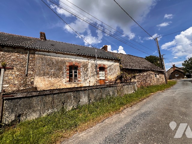 Maison 224m² — Lusanger
