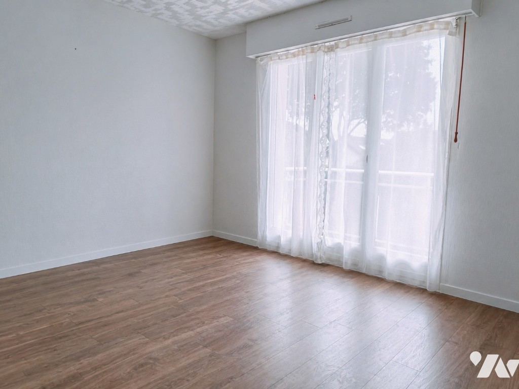 Appartement 3 pièces 73 m² · à Saint-Lô · 72,7 m² · 120 000 €